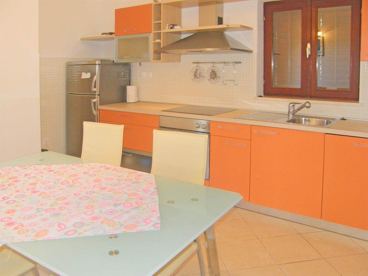 Rina Apartment *