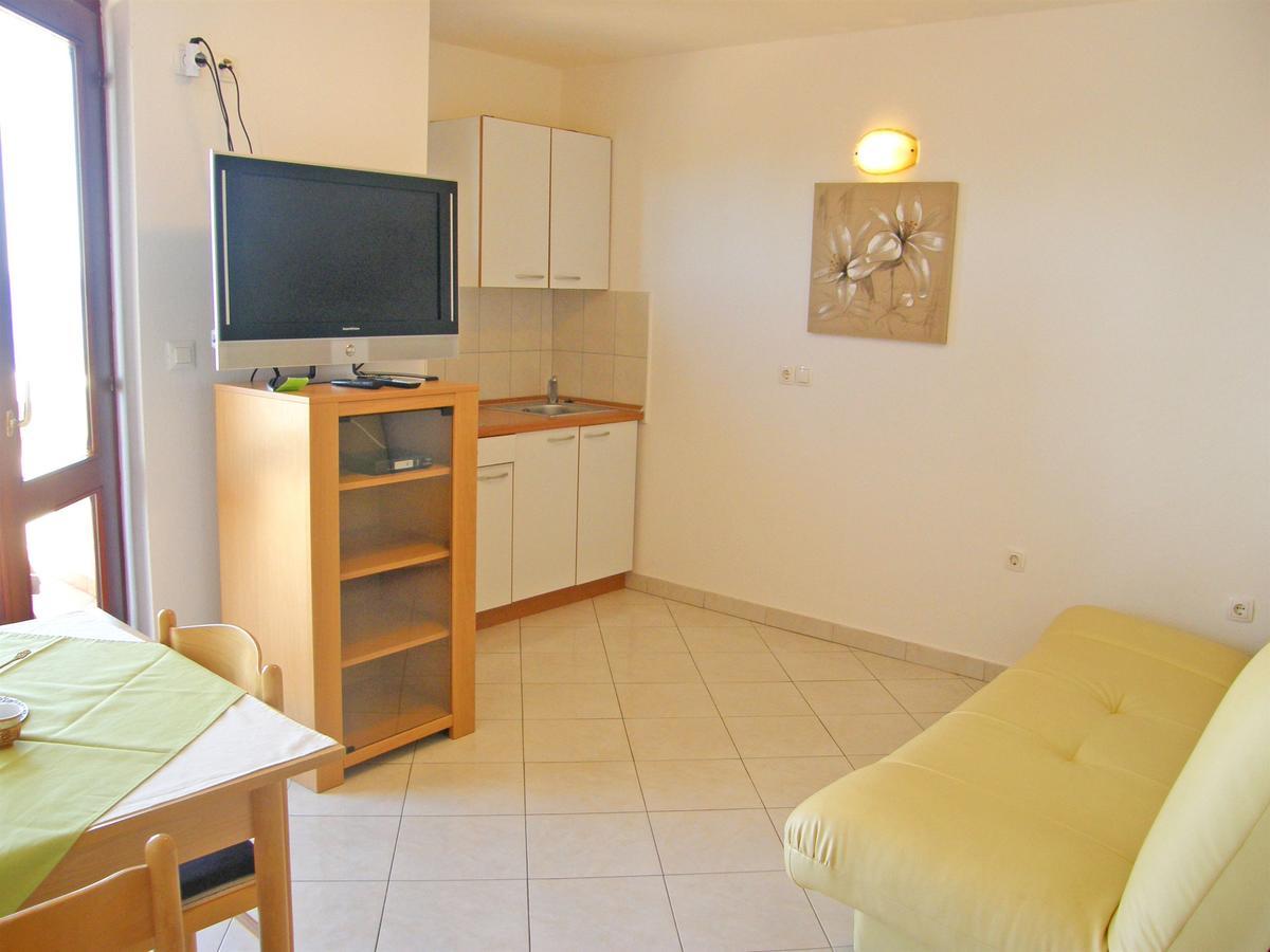 Apartment Rina *