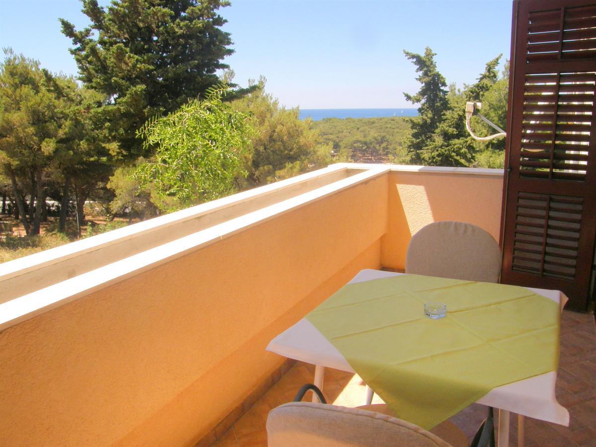 Rina Apartment Primosten